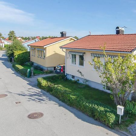 שטוקהולם Tallkrogen Romantic House - Upper Or Lower Apartment מראה חיצוני תמונה