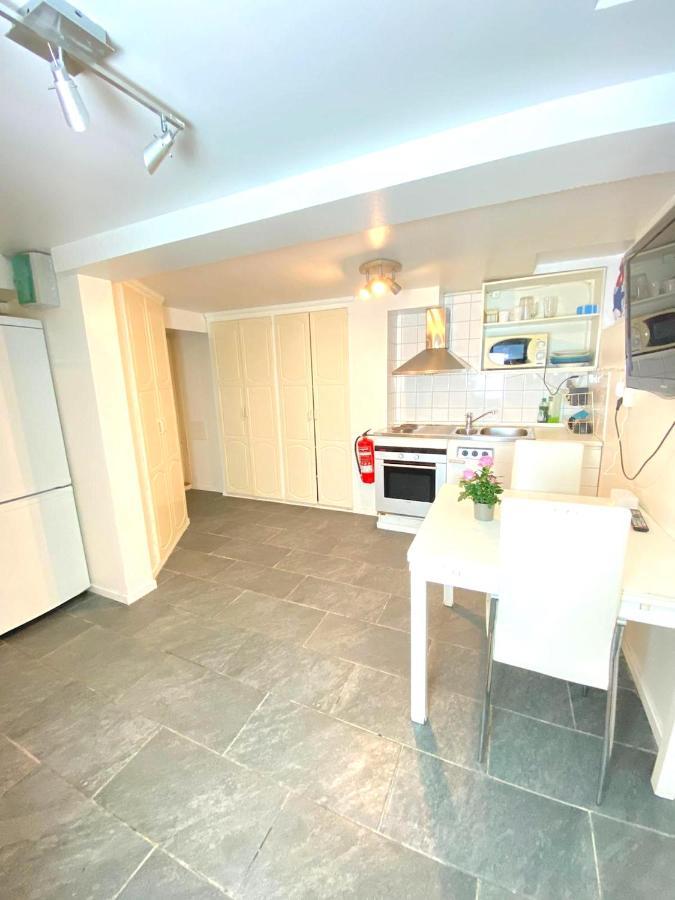 שטוקהולם Tallkrogen Romantic House - Upper Or Lower Apartment מראה חיצוני תמונה