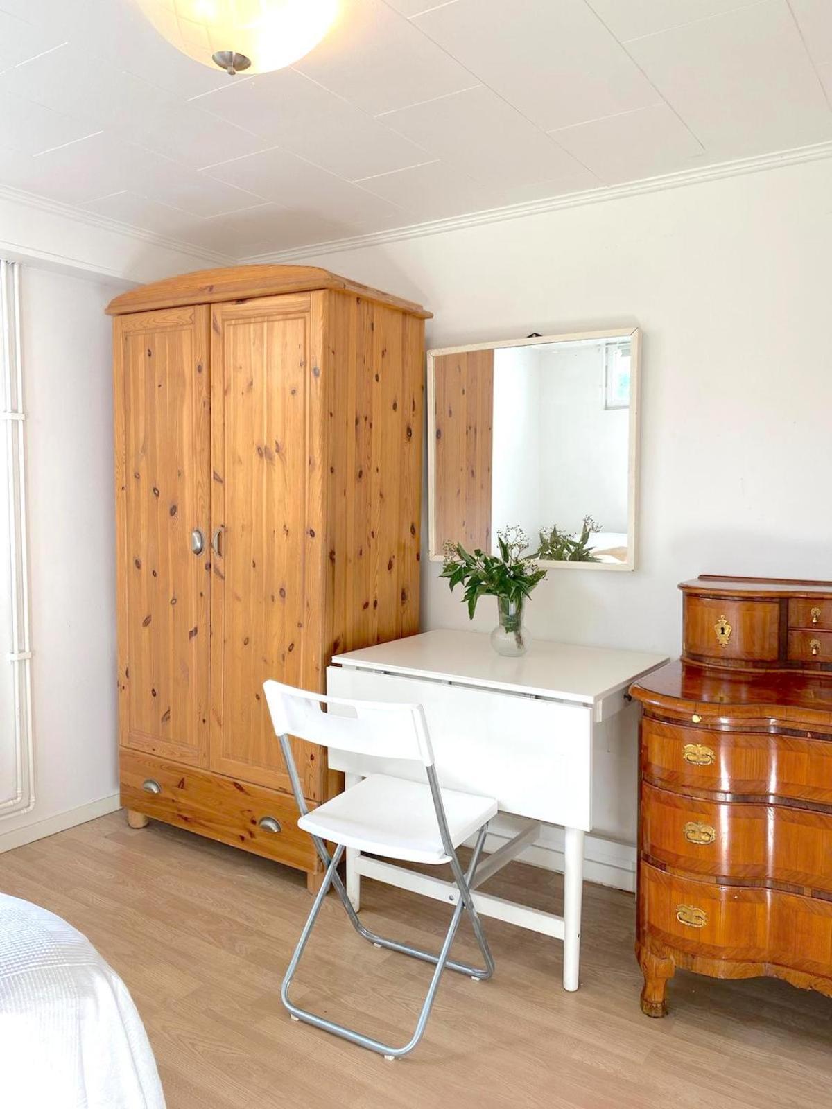 שטוקהולם Tallkrogen Romantic House - Upper Or Lower Apartment מראה חיצוני תמונה
