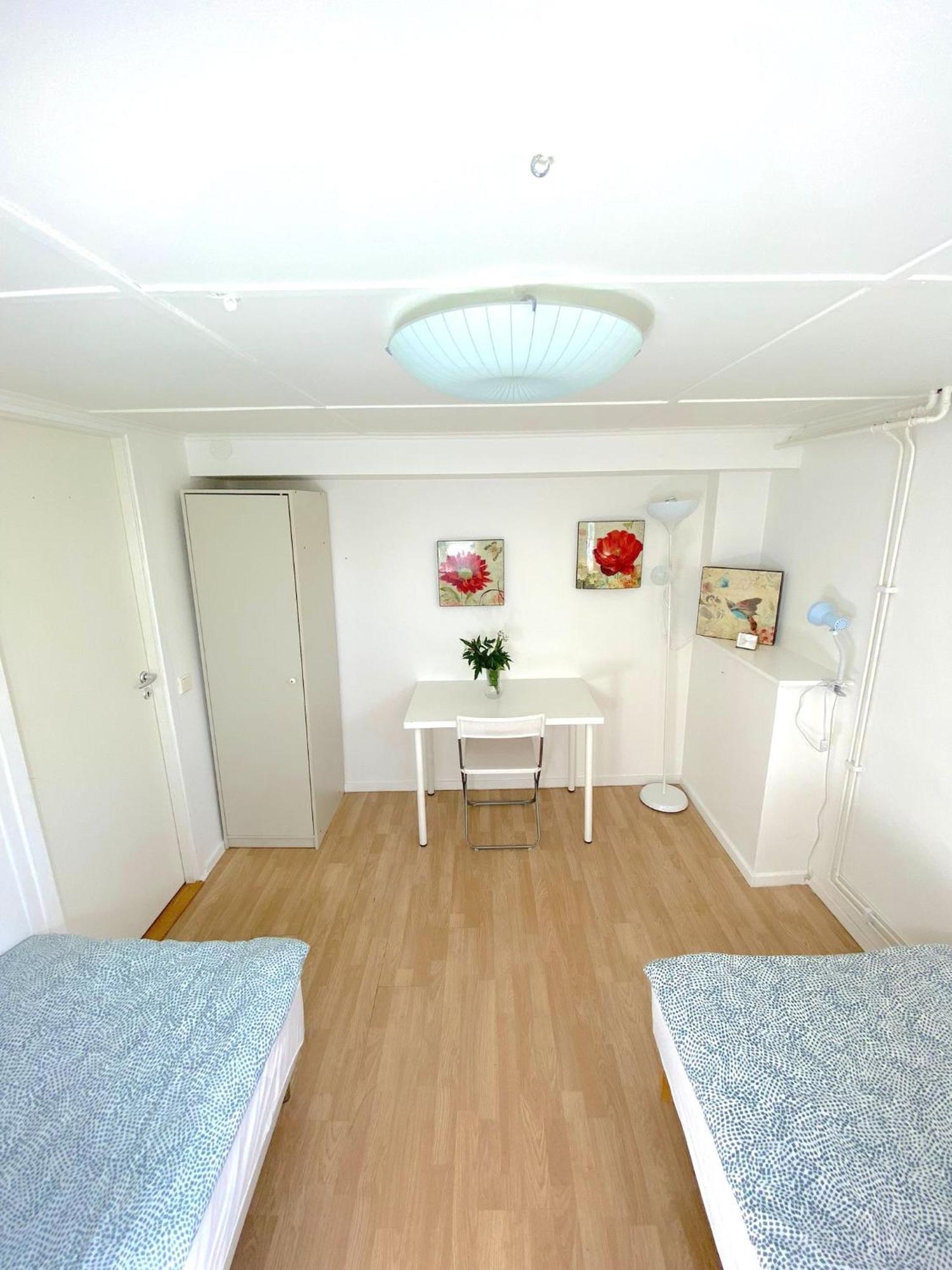 שטוקהולם Tallkrogen Romantic House - Upper Or Lower Apartment מראה חיצוני תמונה